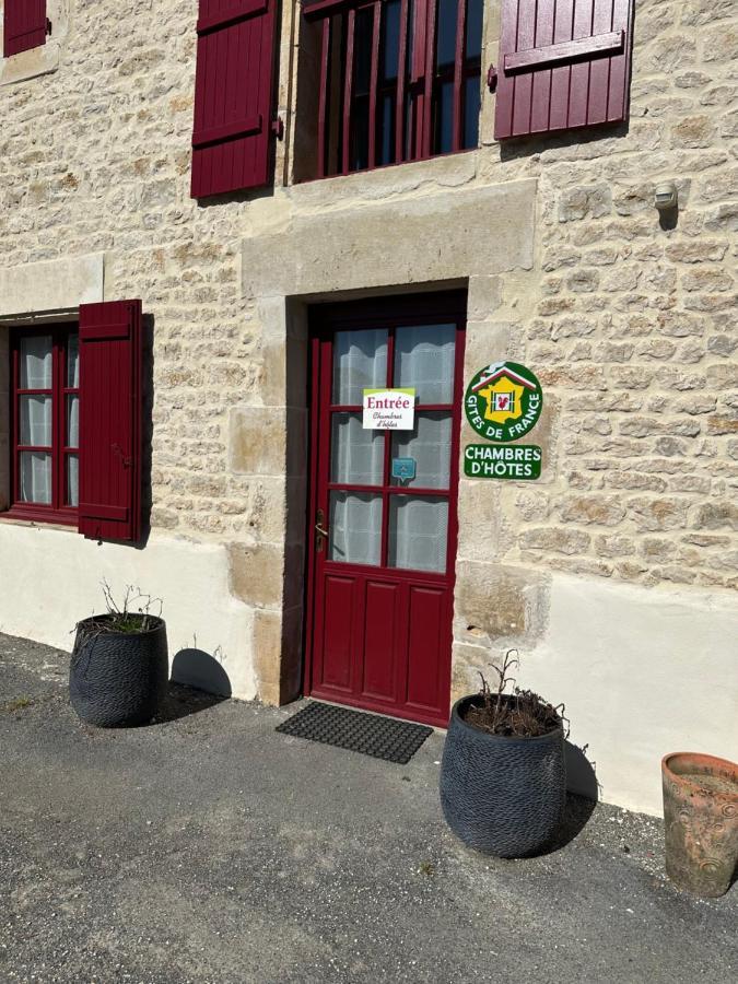 Chambres D'Hotes Du Puy D'Anche Sauzé-Vaussais Zewnętrze zdjęcie
